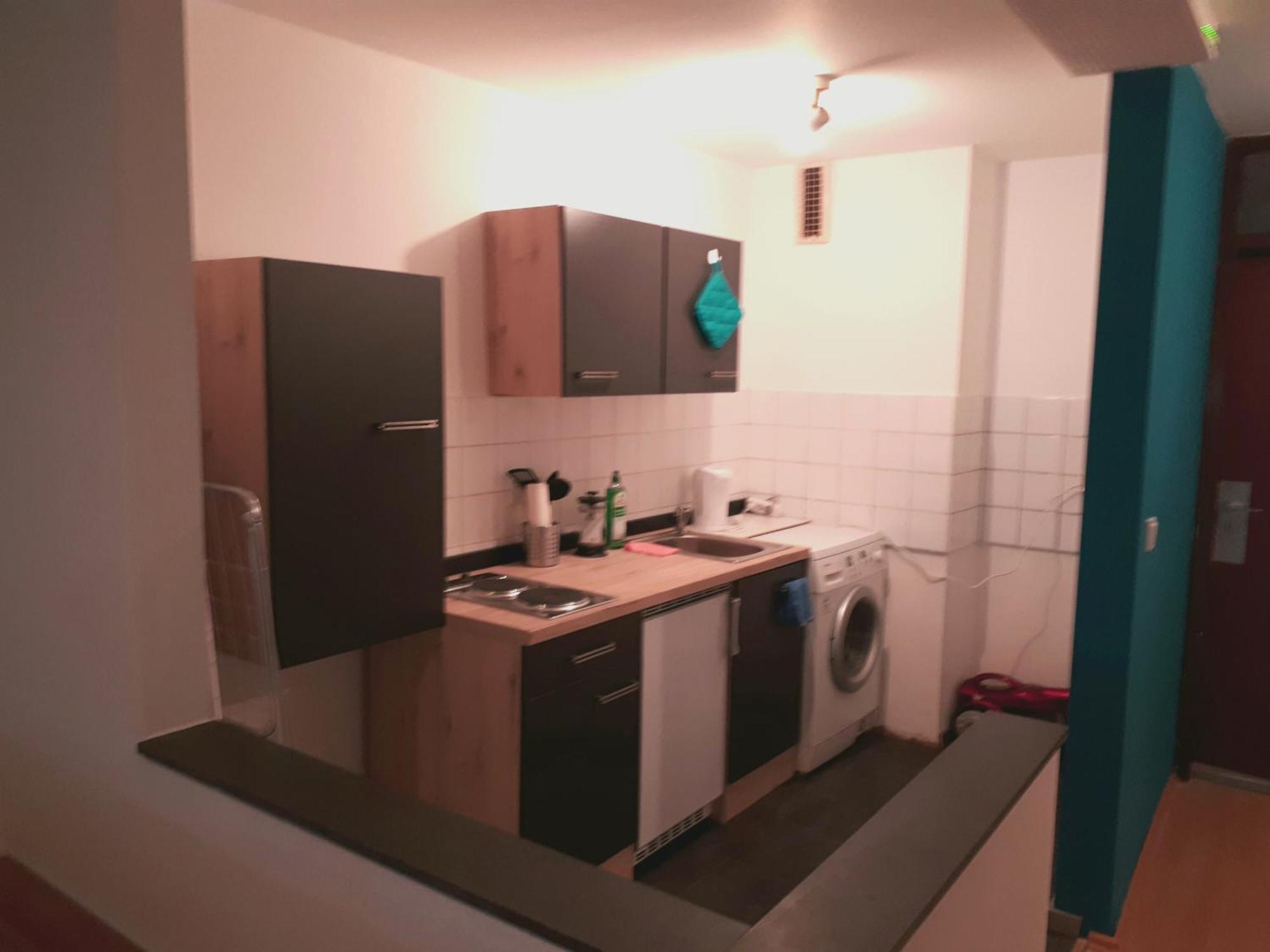 Central Apartment Nuernberg Bagian luar foto